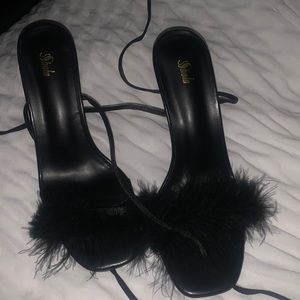 black size 9 strap heels